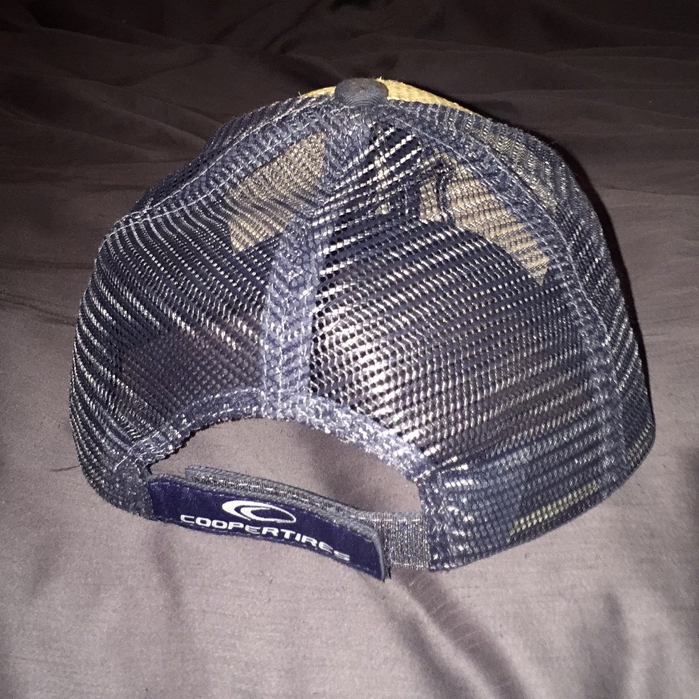 Yankees straw type cap - Picture 3 of 4